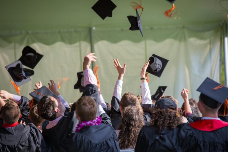 Degree-Holders and the Pursuit of Well-Being